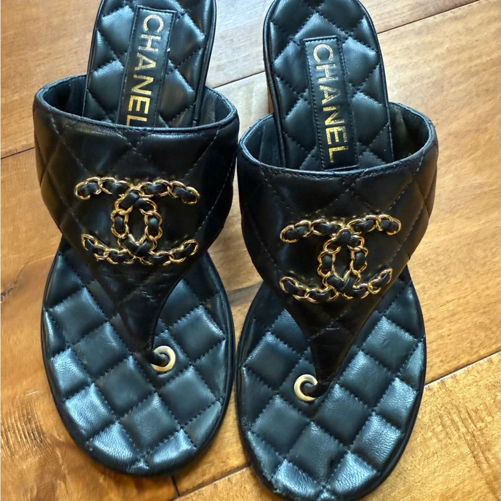 Chanel CC cork wedge shiny goatskin gold black - Picture 1 of 8